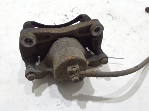 NISSAN Pulsar N17 (2013–2017) Front brake caliper 410113DN0A - 2