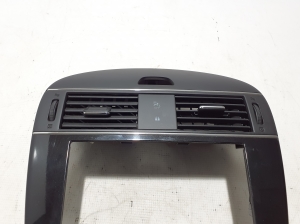 NISSAN Pulsar N17 (2013–2017) Dashboard trim 682623ZL0A - 5