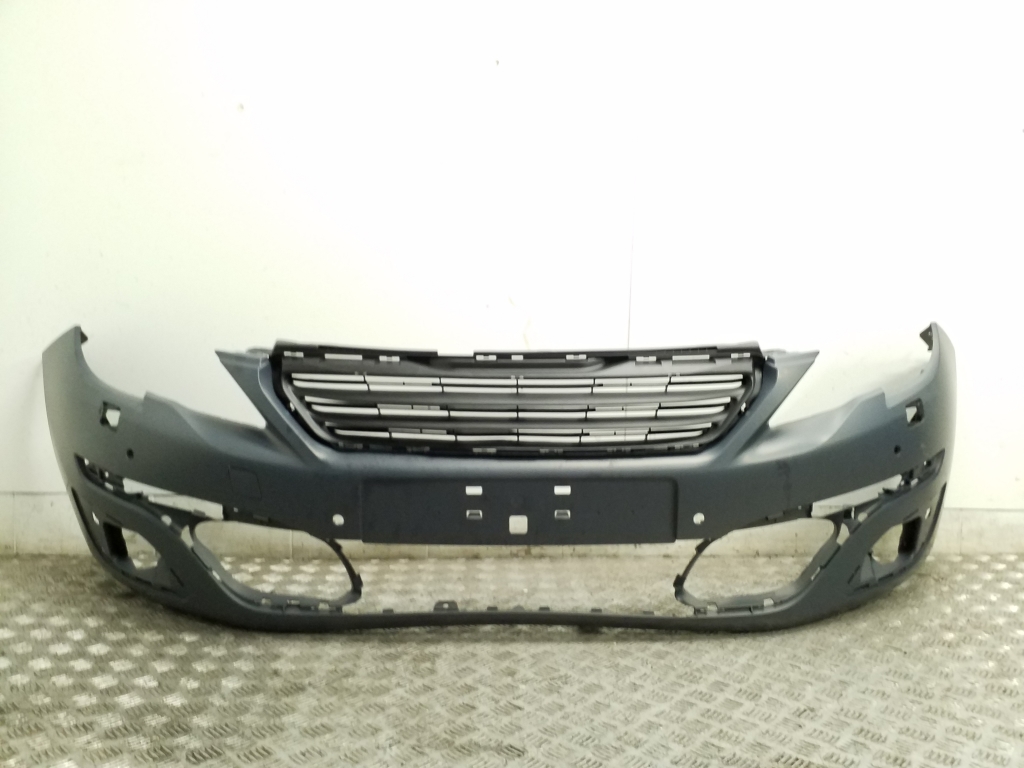 PEUGEOT 308 T9 (2013-2021) Передній бампер AA36117425 22976139