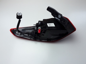 Hyundai Kona (2017–2023) Eckleuchte hinten 92402J9600 - 3