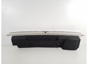 Rear panel interior trim - 4M0864483B