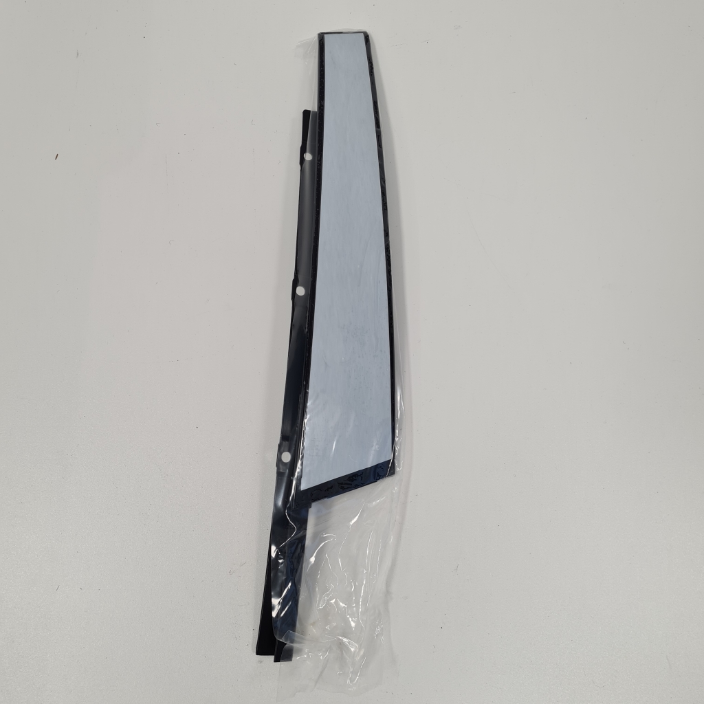 AUDI S6 (2012–2018) Außenverkleidung der Mittelsäule 4G0837901A5FQ AUDI S6 (2012–2018) Außenverkleidung der Mittelsäule 4G0837901A5FQ