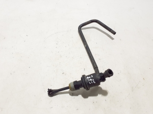   Clutch master cylinder  - 306101KA1A 