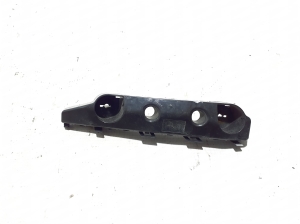   Front bumper bracket  - 622243ZL0A 