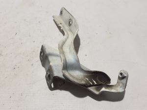 NISSAN Pulsar N17 (2013–2017) Hood hinge 654003DN0A - 2
