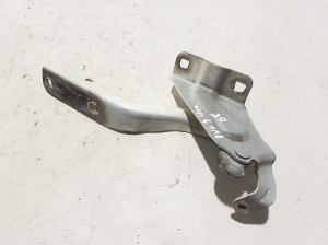 NISSAN Pulsar N17 (2013–2017) Hood hinge 654003DN0A - 3