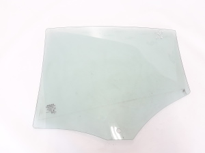  Glass rear side door 