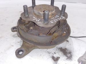 NISSAN Pulsar N17 (2013–2017) Rear wheel hub 432023ZL0A - 2