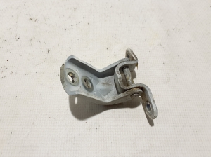 NISSAN Pulsar N17 (2013–2017) Front door top hinge - 3