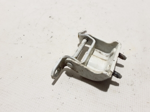 NISSAN Pulsar N17 (2013–2017) Rear side door upper hinge - 4