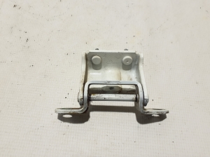 NISSAN Pulsar N17 (2013–2017) Rear side door upper hinge - 3