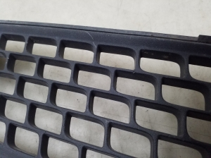 VOLVO V70 III (2007–2017) Front bumper lower grille 30763113 - 2