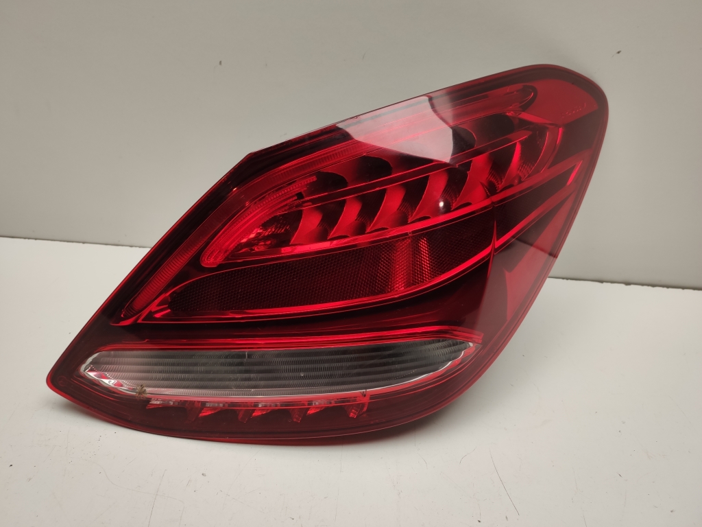 MERCEDES-BENZ C-Class W205/S205/C205 (2014-2023) Rear Right Taillight Lamp a2059061257 23024786