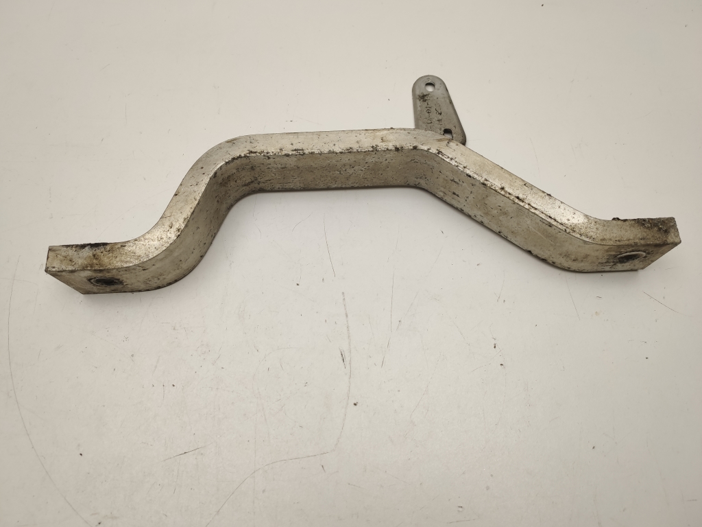 Mercedes Benz GLK-Class 204 (2008–2015) Sonstiger Halter A2056100065 Mercedes Benz GLK-Class 204 (2008–2015) Sonstiger Halter A2056100065