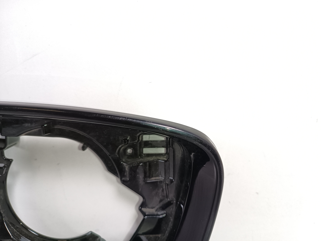 BMW 3 Series G20/G21/G28 (2018-2024) Priekšējā labā spoguļa apdare A046412 22997241