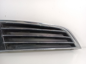  Front bumper fog lamp cover 