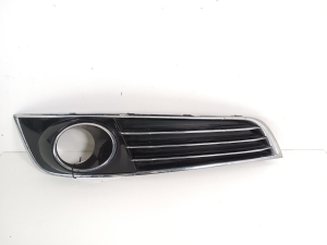  Front bumper fog lamp cover 