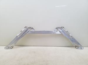 The middle part of the front frame from the lock down - 3C740852206