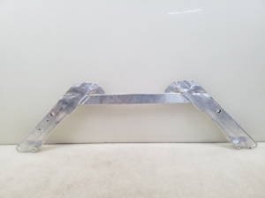 BMW 5 SERIES G30 (2016–2026) Esiraami keskosa lukust allapoole 3C740852206 - 3