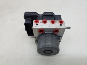 Mercedes Benz B-Class 246 (2011–2017) ABS unit A0084319212 - 4