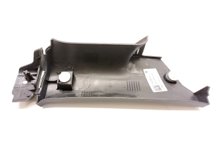 Tesla Model 3 3 (2016–2024) Tagumise toe sisekujundus 1643475-00-A - 3