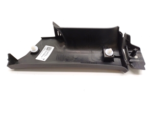 Tesla Model 3 3 (2016–2024) Tagumise toe sisekujundus 1643477-00-A - 3