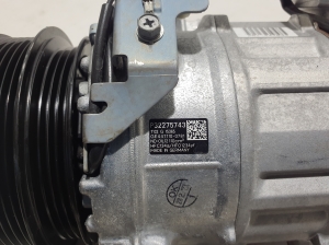  Air conditioner compressor 