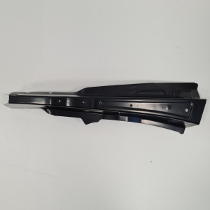 Middle pillar molding - 8MA805029STL