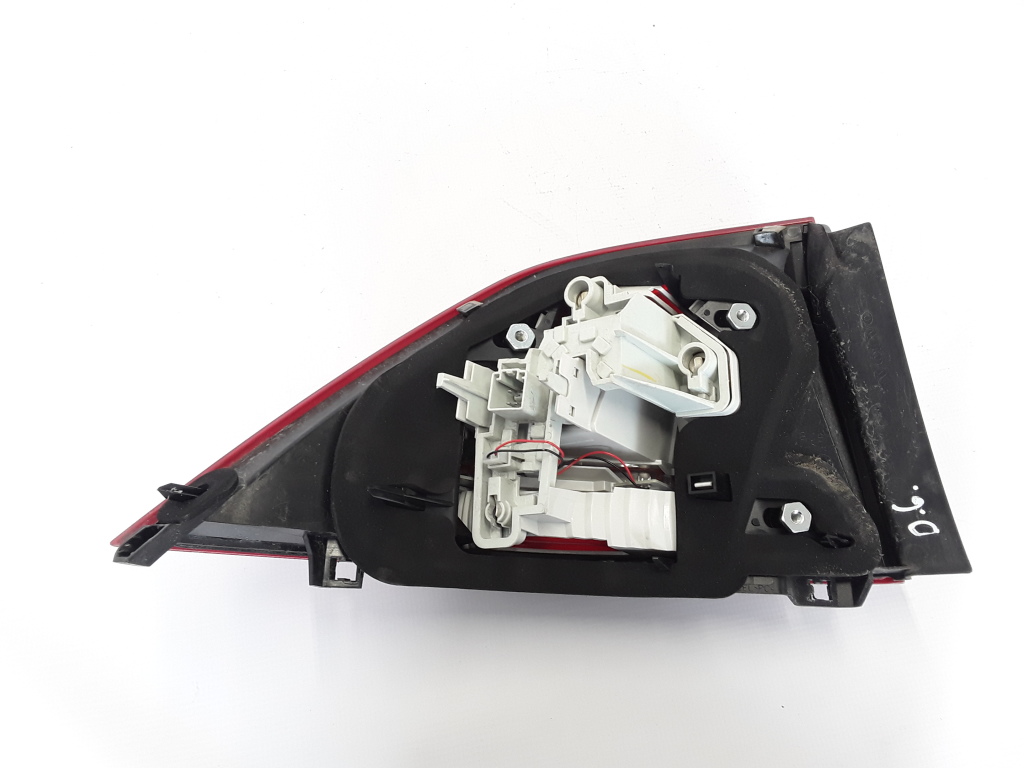 VOLVO S60 2 generation (2010-2020) Feu arrière droit 31395931 21080098