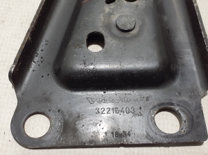 VOLVO V60 (2018–2026) Front subframe bracket 32216403 - 3