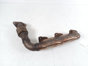  Exhaust manifold 