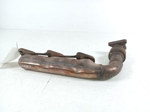   Exhaust manifold 