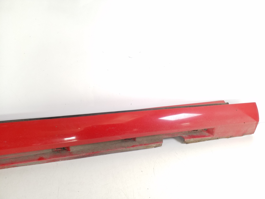 VOLVO S60 2 generation (2010-2020) Right Side Plastic Sideskirt Cover 31333005 23044739