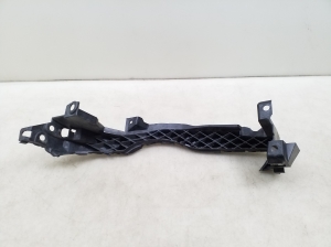 Subaru Legacy IV (2003–2009) Esitule kinnitus - 3