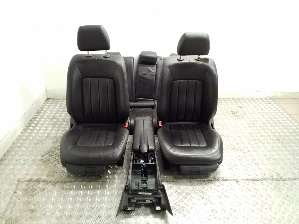MERCEDES-BENZ CLS-Class C218 (2010-2017) Внутренние сиденья с комплектом дверных карт 23056695