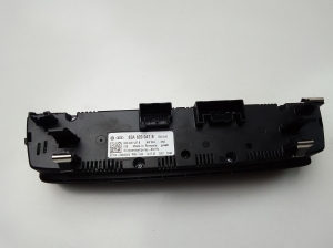 AUDI Q2 (2016–2026) Heater control panel 83A820047B - 2