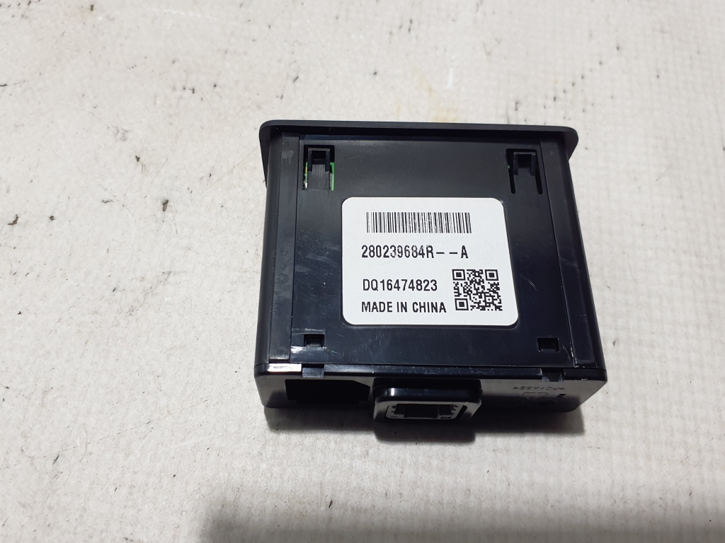 RENAULT Talisman 1 generation (2012-2024) Additional Music Player Connectors 280239684R 23086691