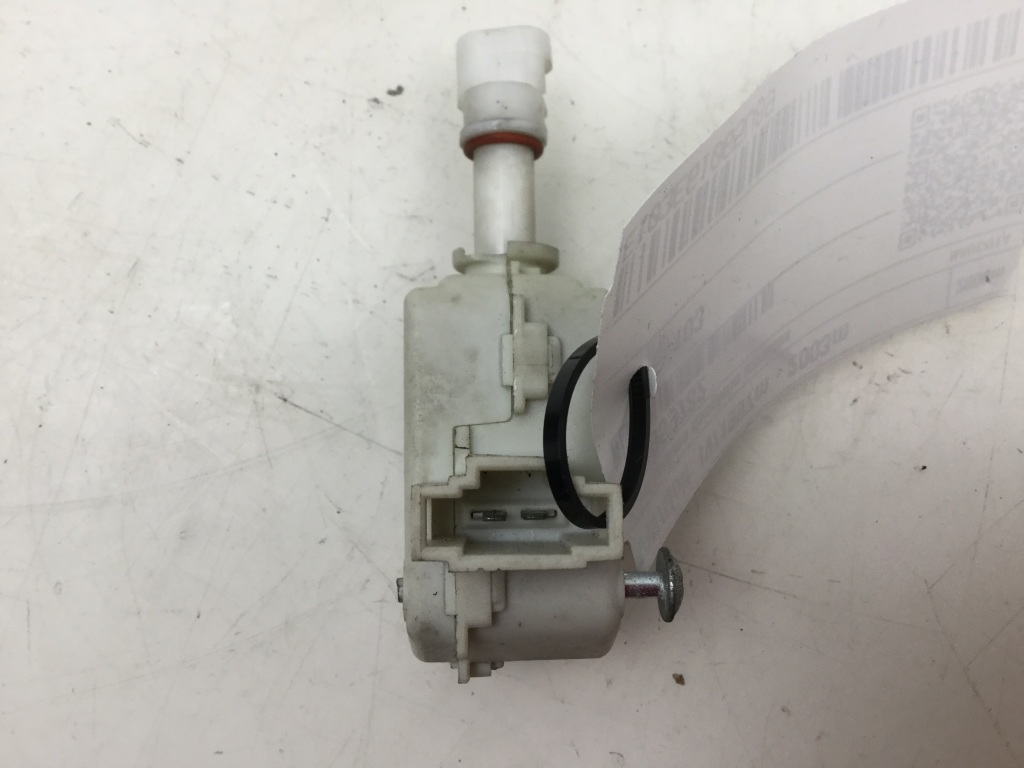 Used Volkswagen Golf Fuel filler cap lock 3B0959782