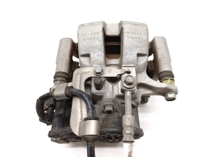 Tesla Model Y Y (2020–2026) Tagumine pidurisadul 1044628-00-A - 3