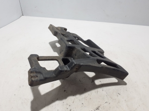 RENAULT Talisman II (2015–2026) Rear bumper bracket 850425156R - 3