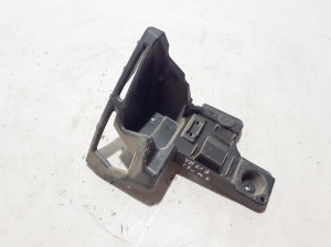   Rear bumper bracket  - 850452365R 
