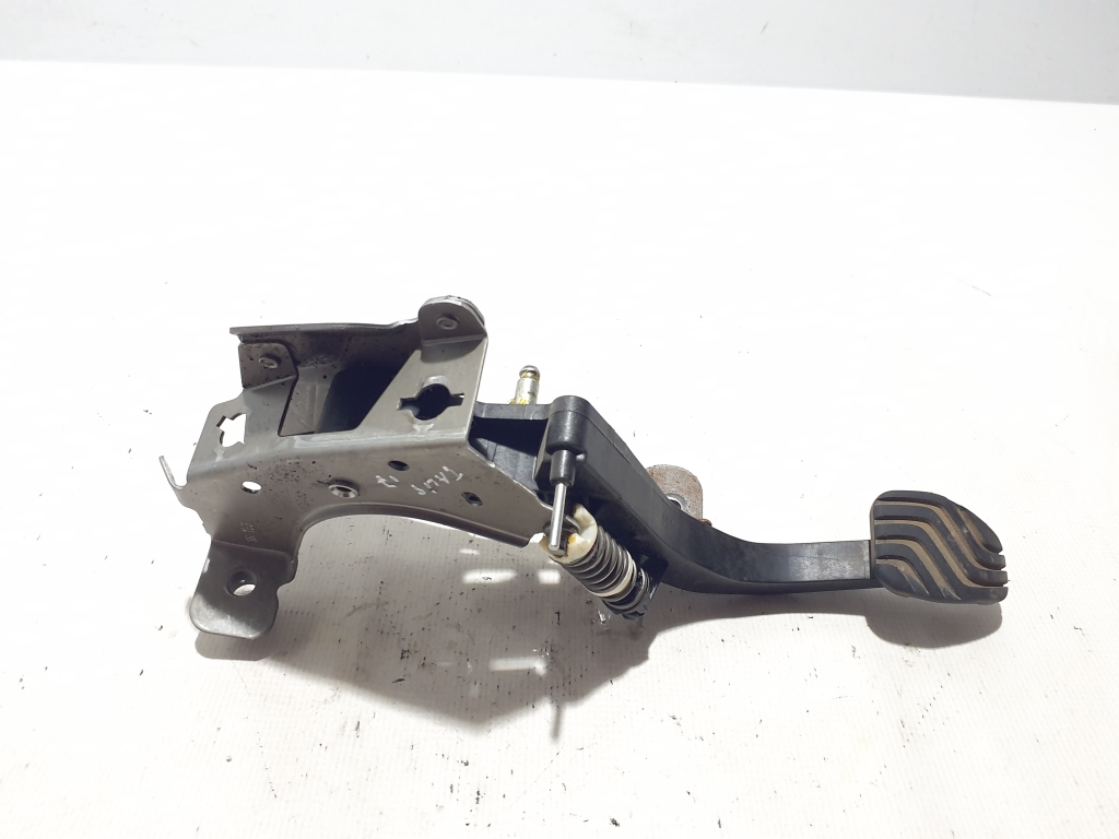 RENAULT Talisman 1 generation (2012-2024) Clutch Pedal 465038902R 23063868