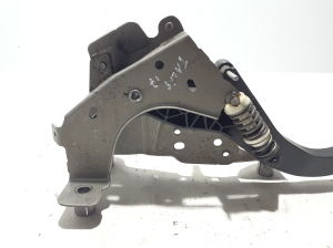 RENAULT Talisman II (2015–2026) Siduripedaal 465038902R - 5