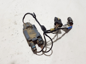  Fuel pump control module 