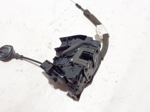 RENAULT Talisman II (2015–2026) Rear side door lock 825027098R - 4