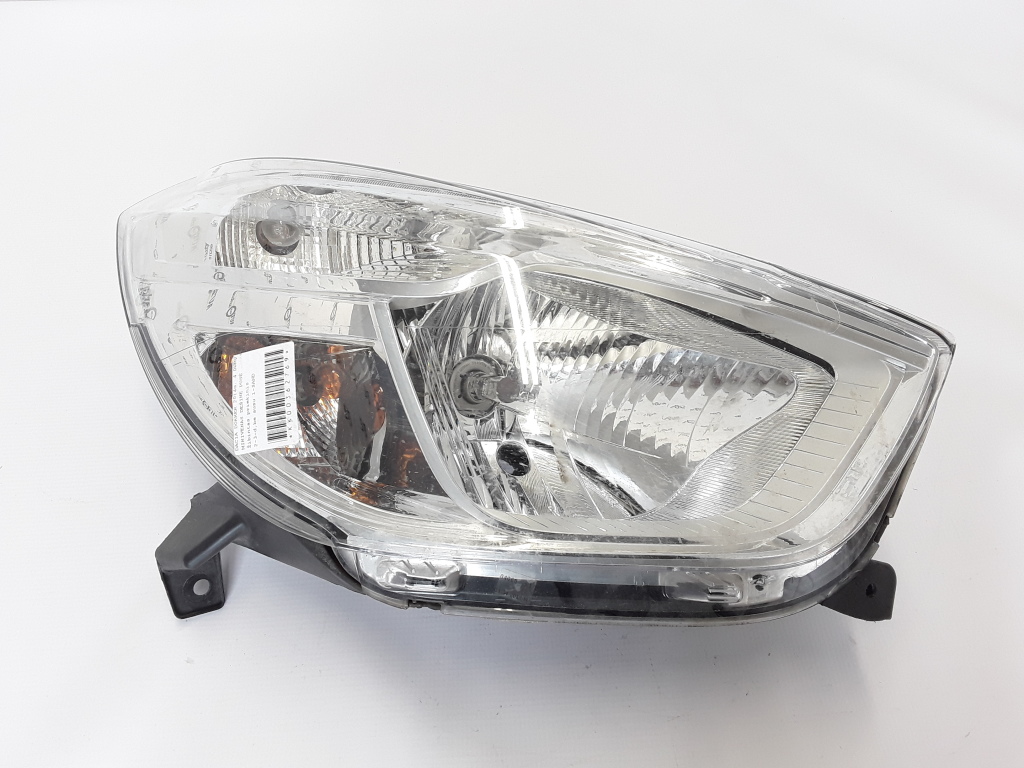 DACIA Dokker 1 generation (2012-2024) Front Right Headlight 260102814R 21080081