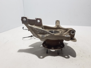 Kia Sportage (2016–2021) Front wheel hub 51711N7000 - 2