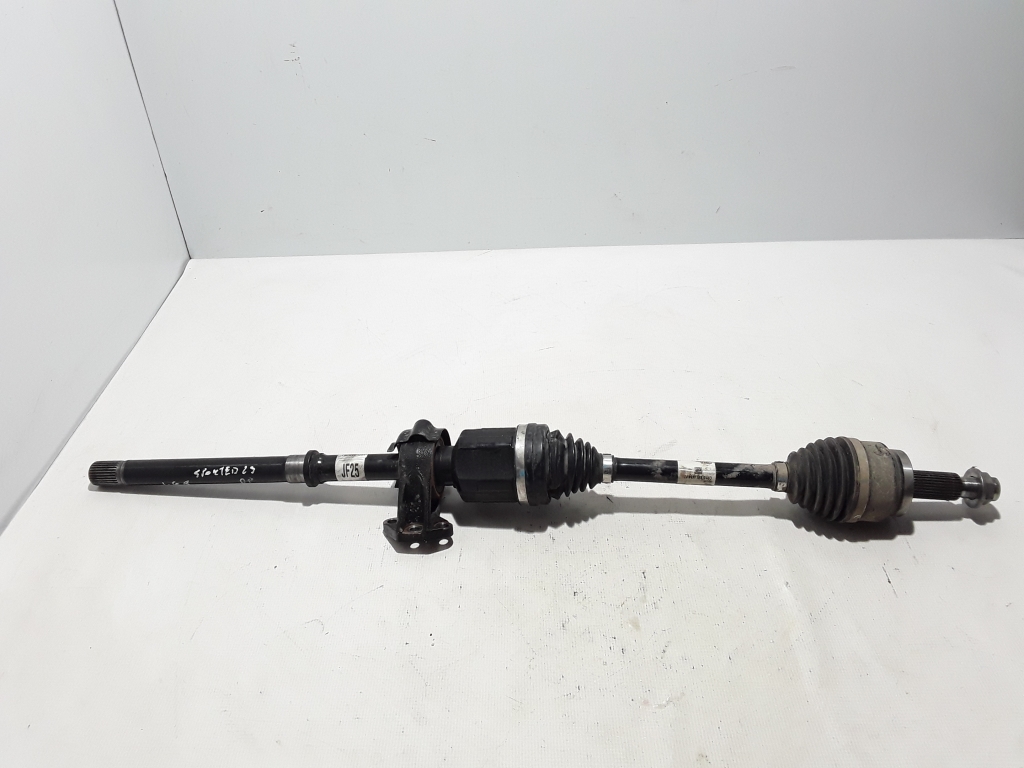 Kia Sportage (2016–2021) Front drive shaft and its parts 49501CZ100