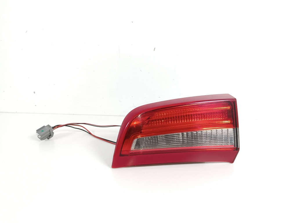 VOLVO S60 2 generation (2010-2020) Right Side Tailgate Taillight 30796272 23091696