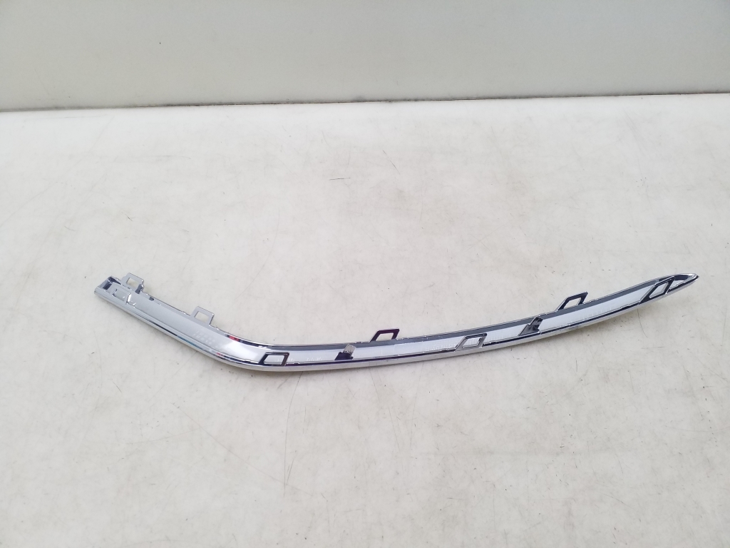 MERCEDES-BENZ GLE W167 (2019-2024) Front Right Bumper Molding A1678850606 25023650